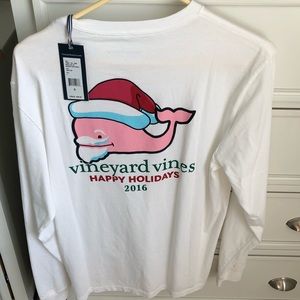 NWT vineyard vines holiday shirt